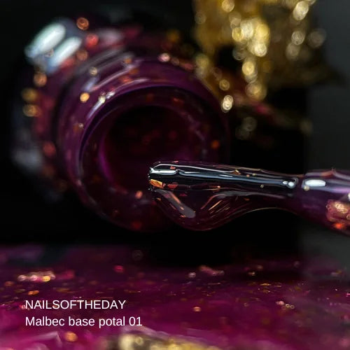 NAILSOFTHEDAY Malbec Base Potal 01 — base vetrata fantastica con foglia oro, 10 ml