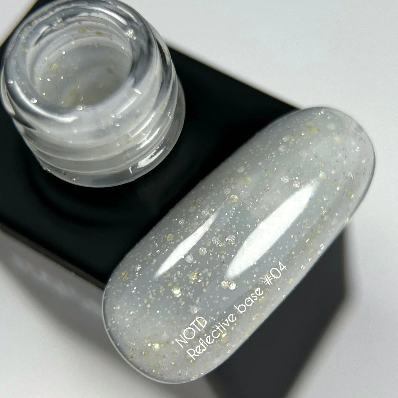 NAILSOFTHEDAY base riflettente 04, 10ml